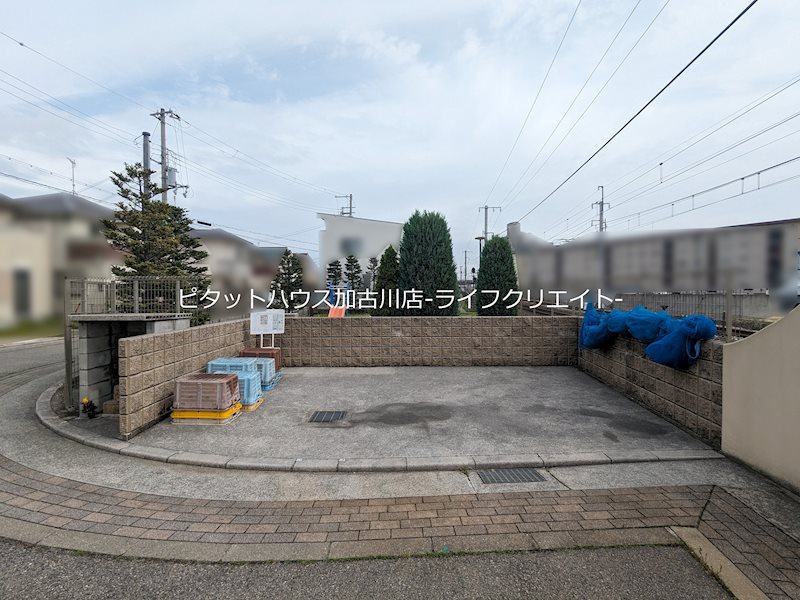 平岡町土山貸家 その他外観3