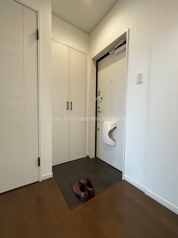 フェリオ野添 玄関