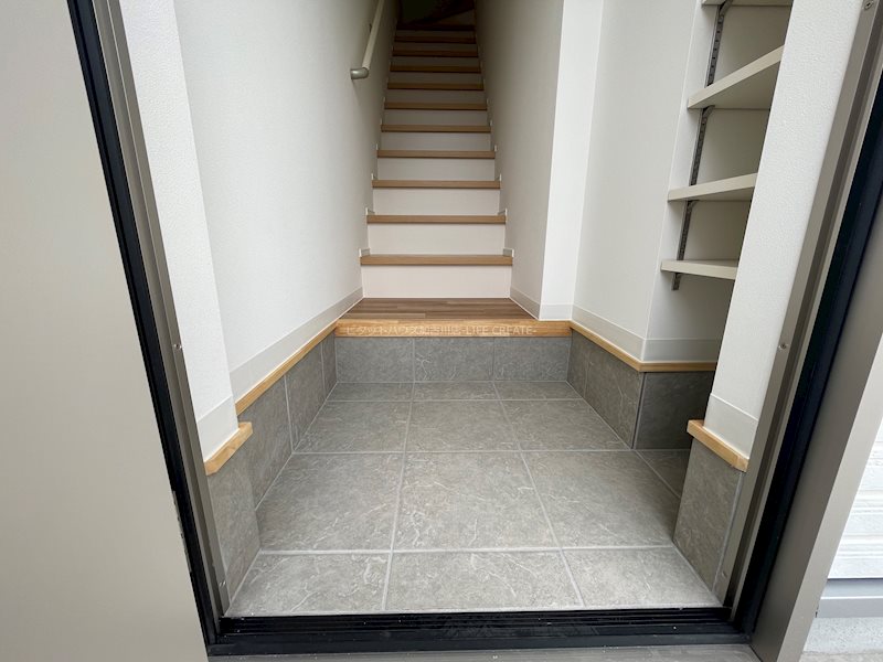 サニーガーデン宮北 玄関