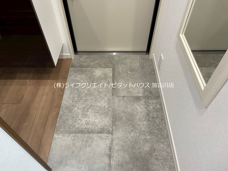 インフィニティ・ベース 玄関