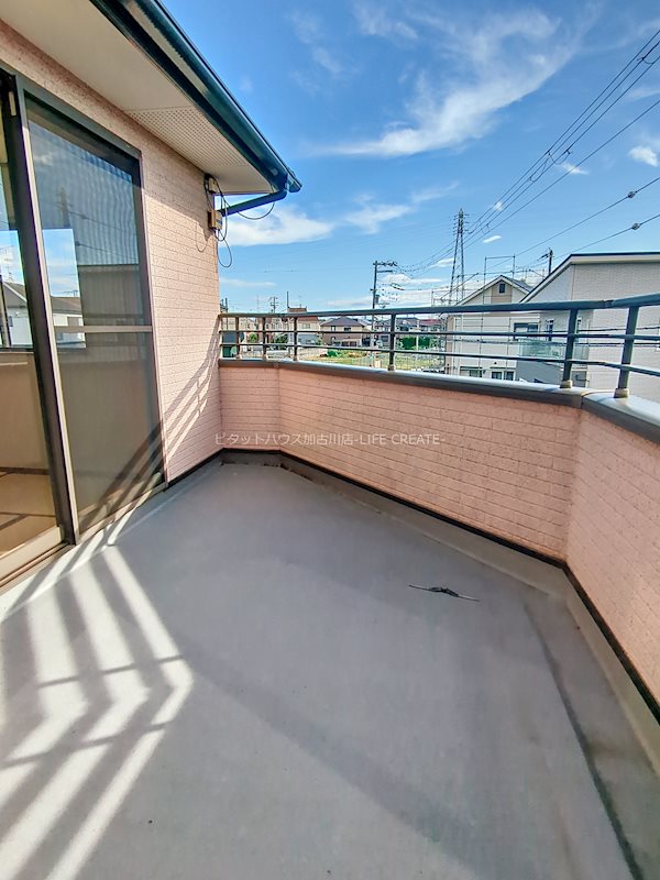 加古川町稲屋中古戸建 ベランダ