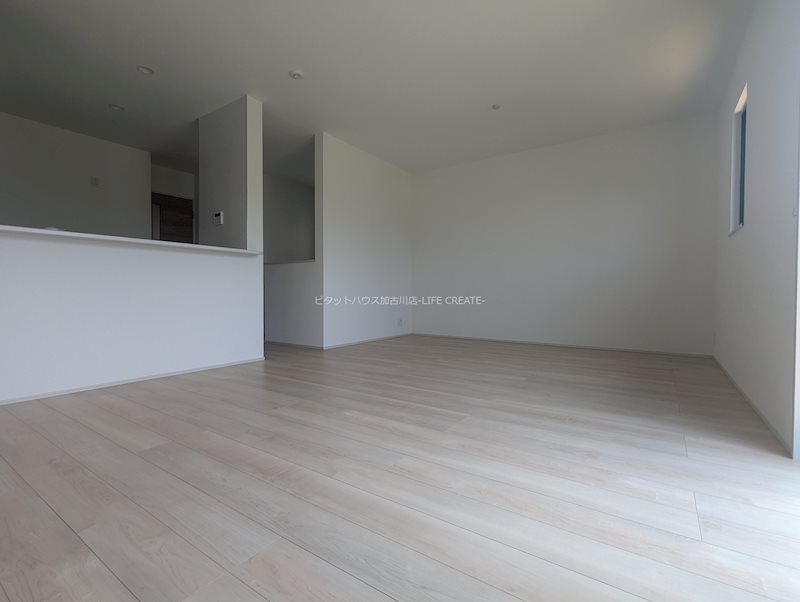 加古川市野口町野口・戸建 リビング