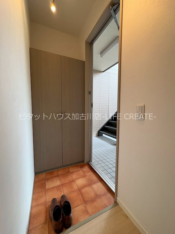 メゾンクレール友沢 玄関