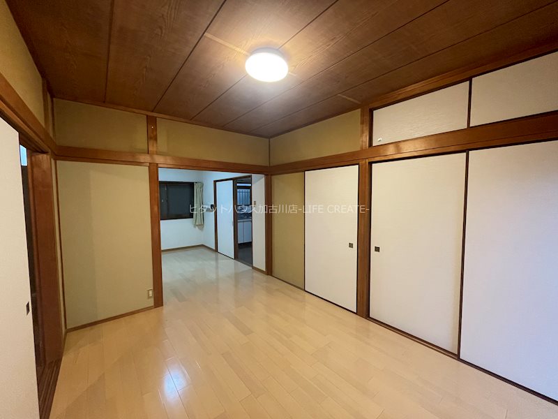 加古川市平岡町新在家　貸家 リビング