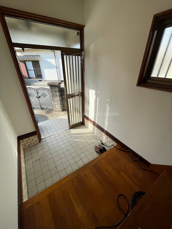 稲屋戸建 玄関