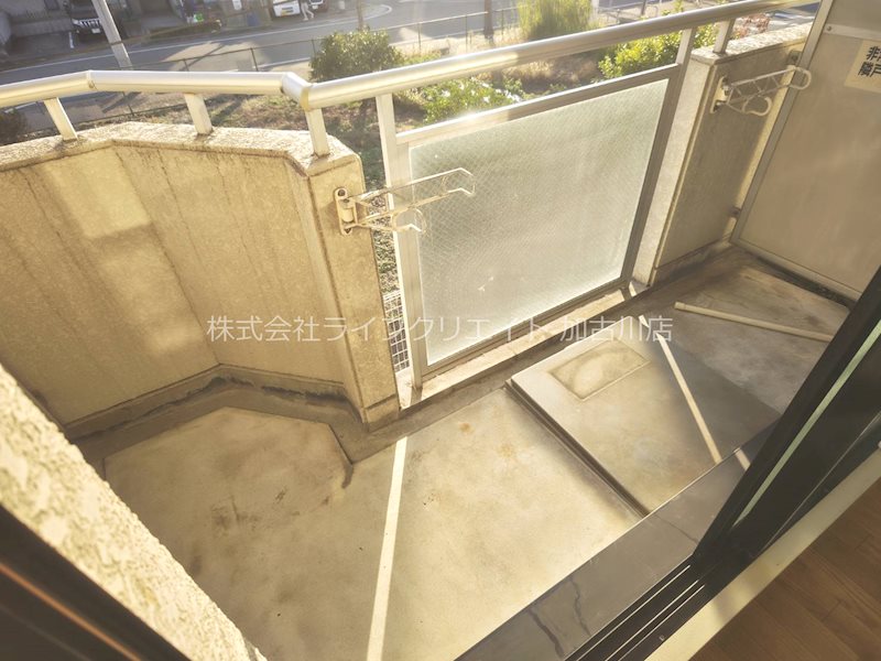 L`s NEST ベランダ