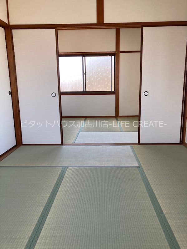 山手貸家 リビング