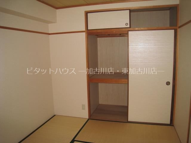 ザ・サンライズ宝殿 ベッドルーム