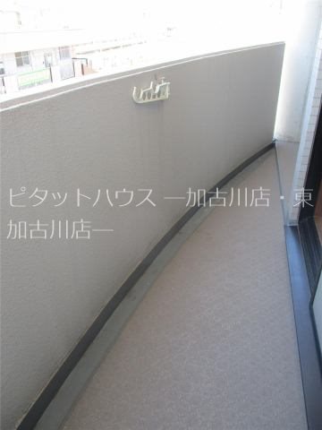 ザ・サンライズ宝殿 ベランダ