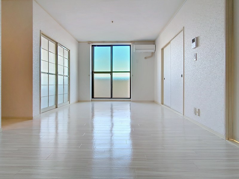 エステート若宮 リビング