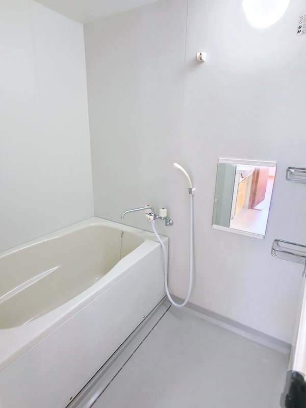 コンフォール　ビアン 風呂画像