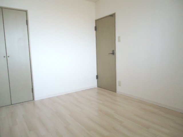 その他13