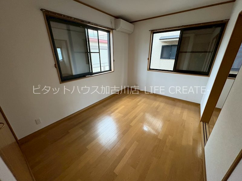 加古川町稲屋戸建て ベッドルーム