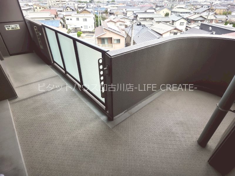 リベール加古川シティＷＥＳＴ弐番館 ベランダ