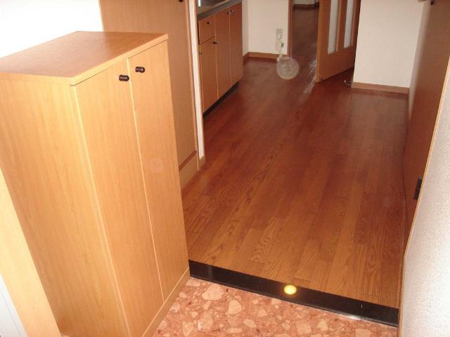 ヴィルコート 玄関