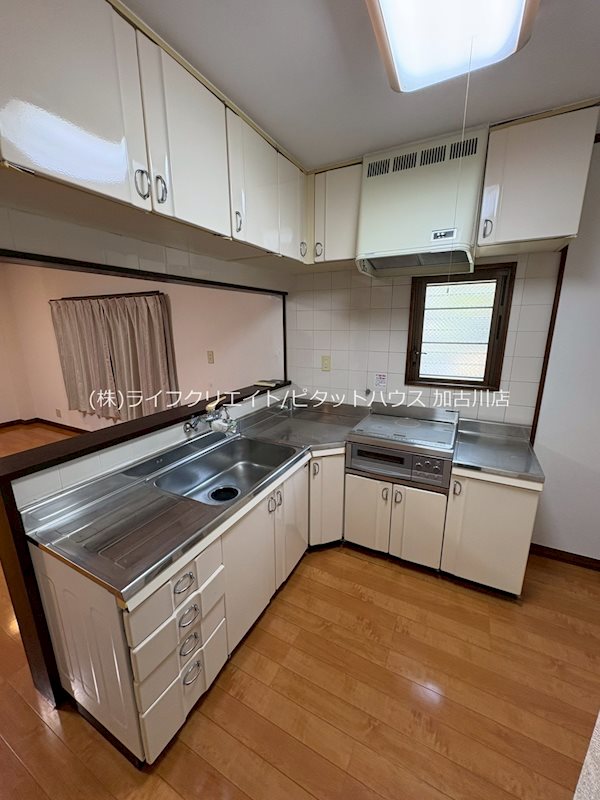 養田貸戸建 キッチン