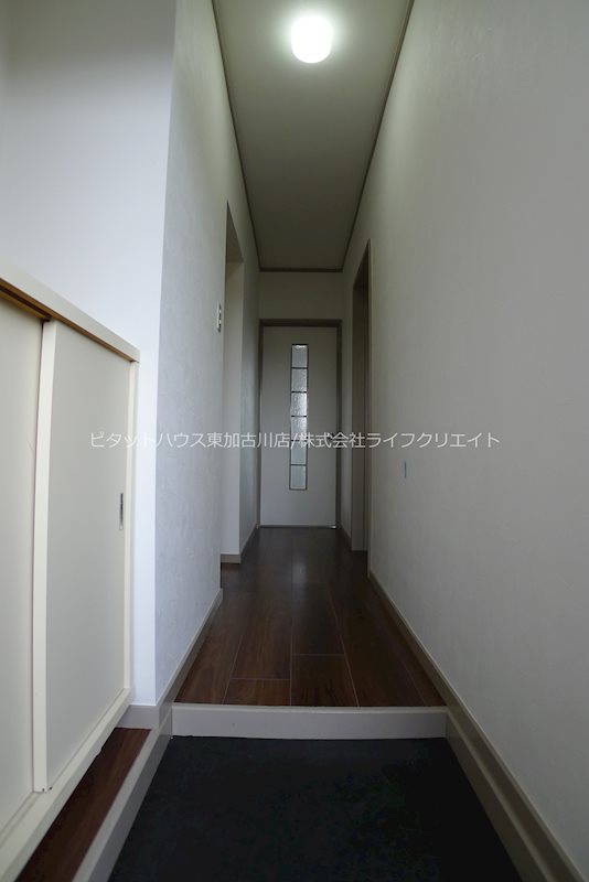 ルークフラット播磨 玄関