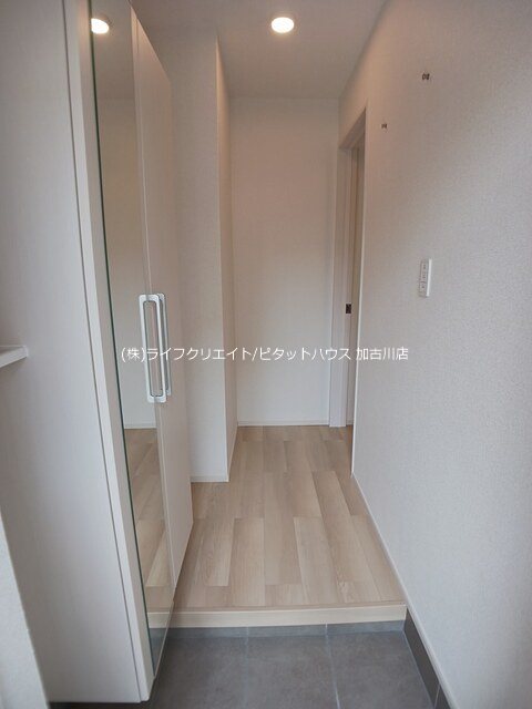 イオフェリーチェ 玄関