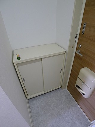 大中マンション 玄関