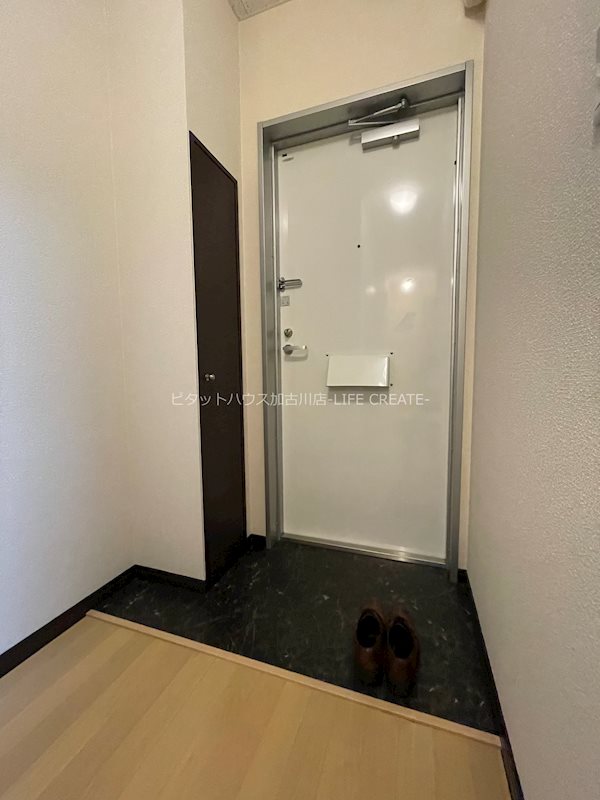 プランドール 玄関