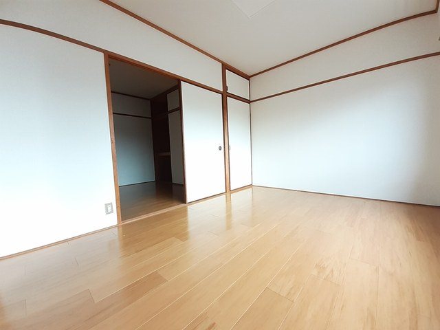 エルディム鈴木 ベッドルーム