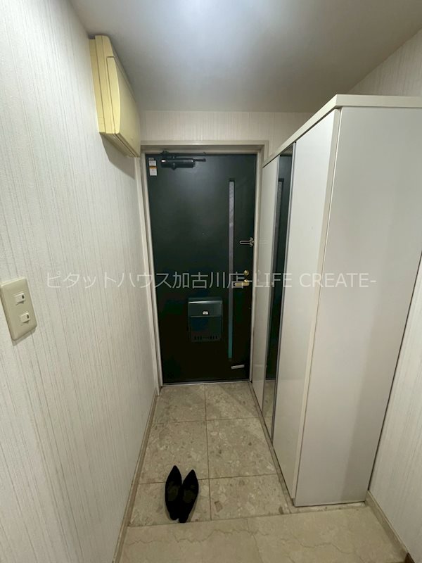プレステージ加古川Ｖ 玄関