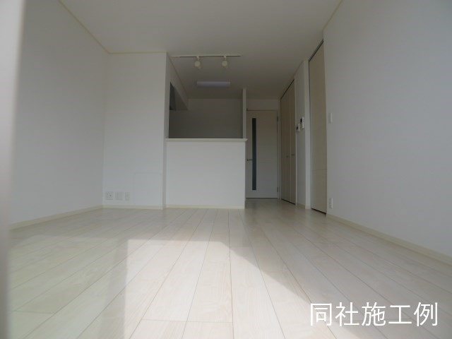 North Forest リビング