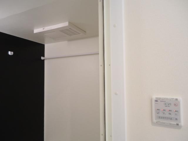 その他13