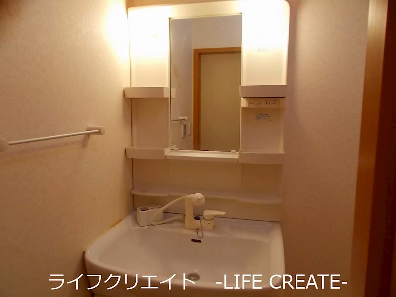 アミュ　ロータス その他3