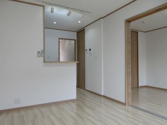 グリーチネ西ノ野 リビング