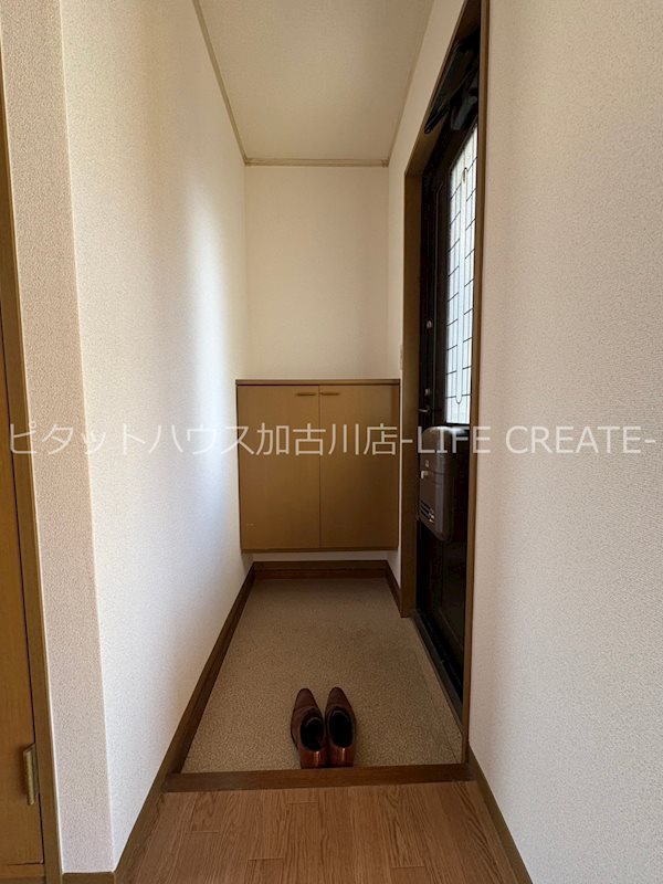 サンパレス陵南 玄関
