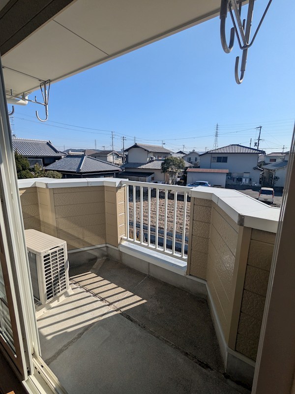 トゥー・ル・モンドＳ　Ｂ棟 ベランダ