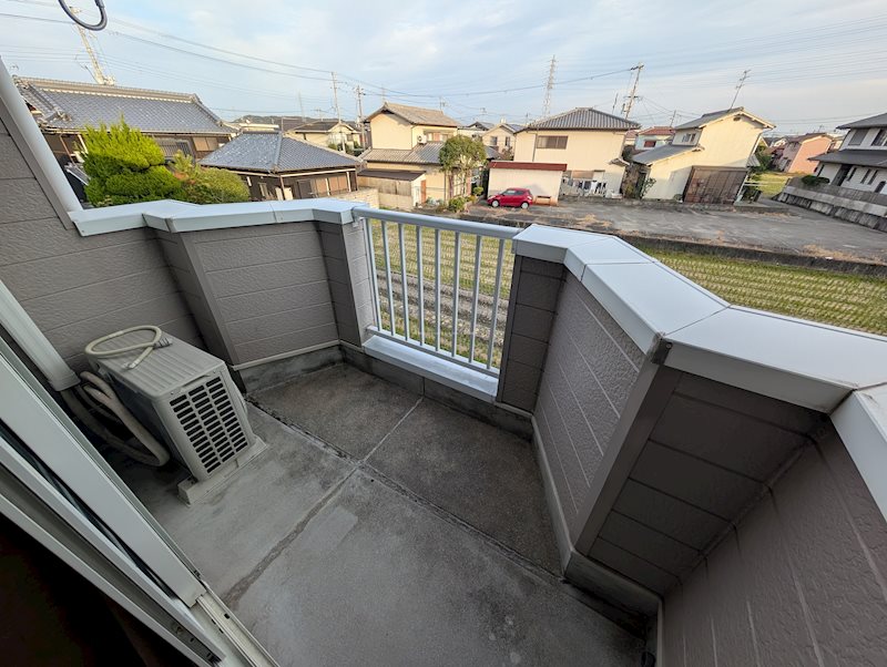 トゥー・ル・モンドＳ　Ｂ棟 ベランダ