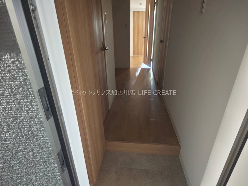 アプローズ加古川 玄関