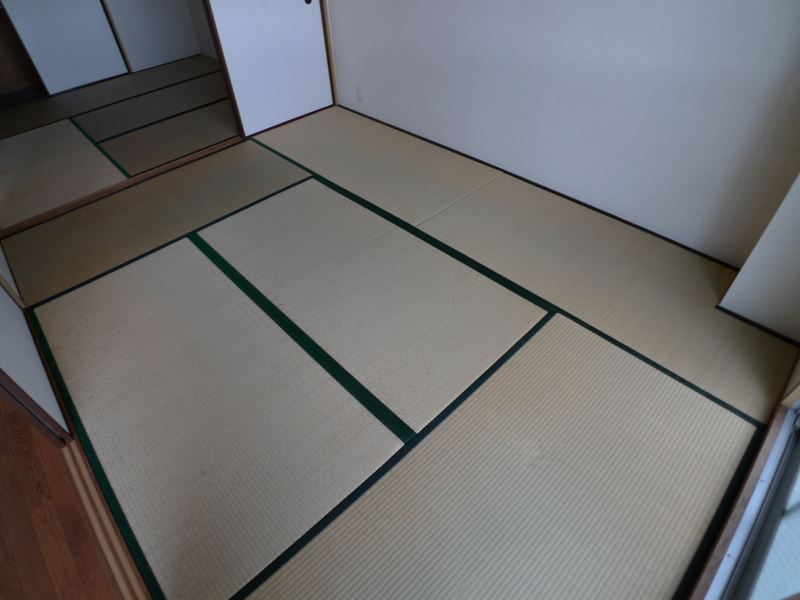 グランドゥール尾上 ベッドルーム