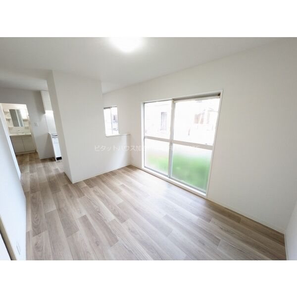 パインコート・SEIWA　Ｂ棟 リビング