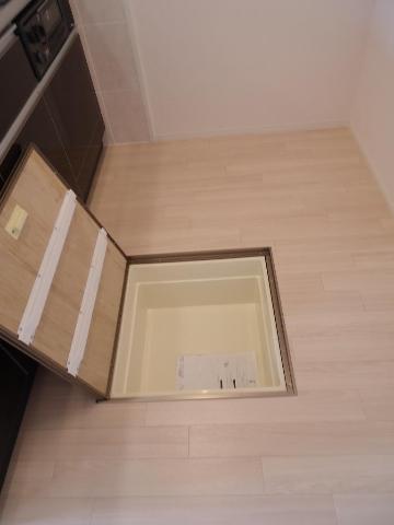 その他12