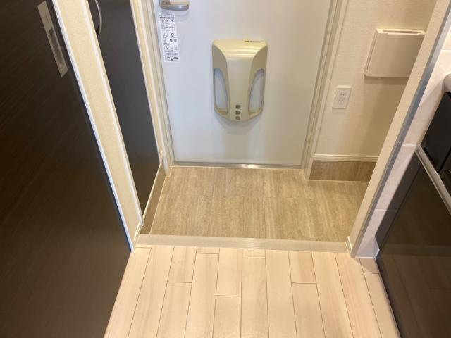 ソネテラス 玄関