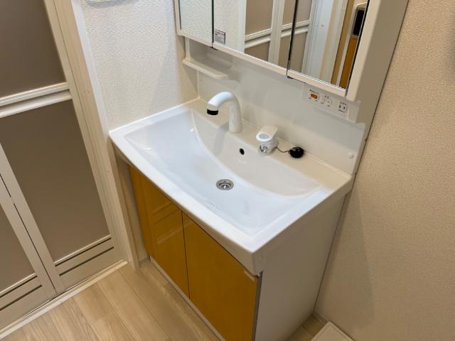 ファラリータ・ノエル その他12