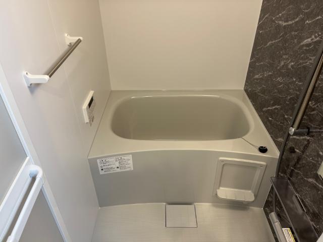 ファラリータ・ノエル 風呂画像