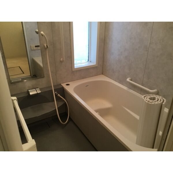 加古川市平岡町新在家　貸家 風呂画像