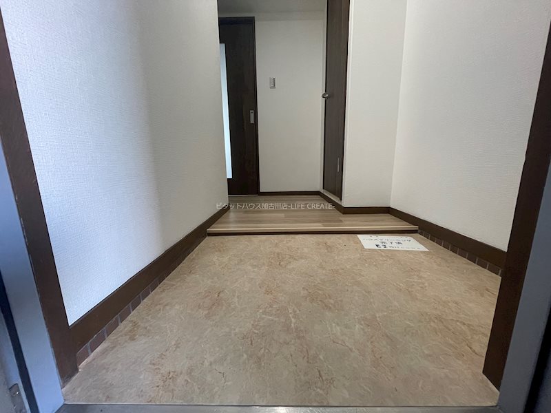 ノアズアーク 玄関