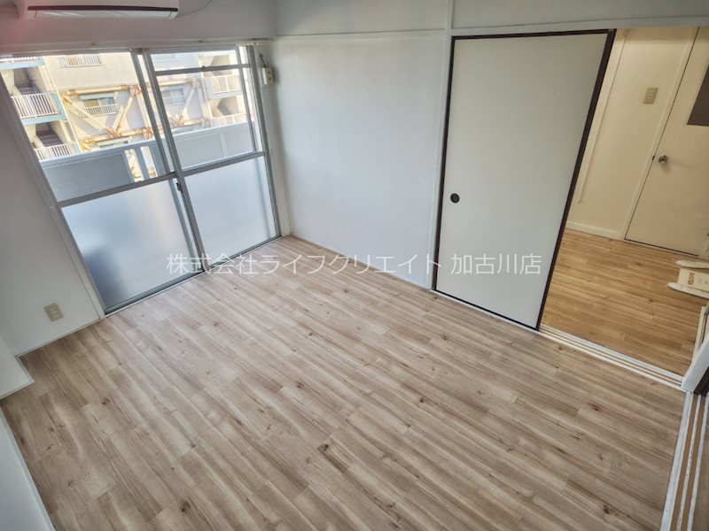 ビレッジハウス十王堂２号棟  リビング