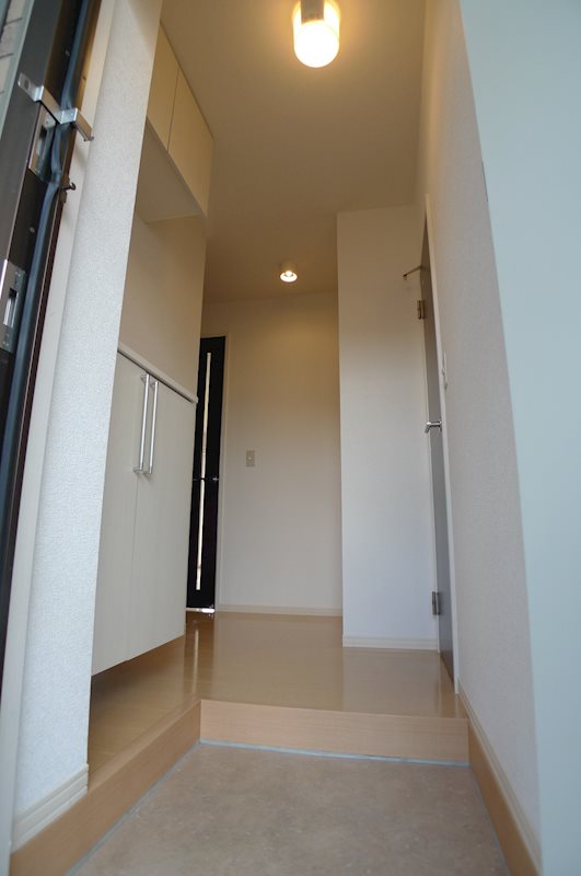 バーディーコート　A棟 玄関