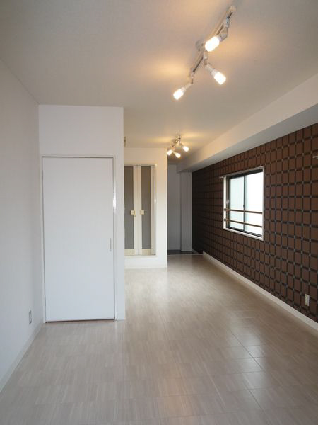 ラフィーネ壱番館 リビング