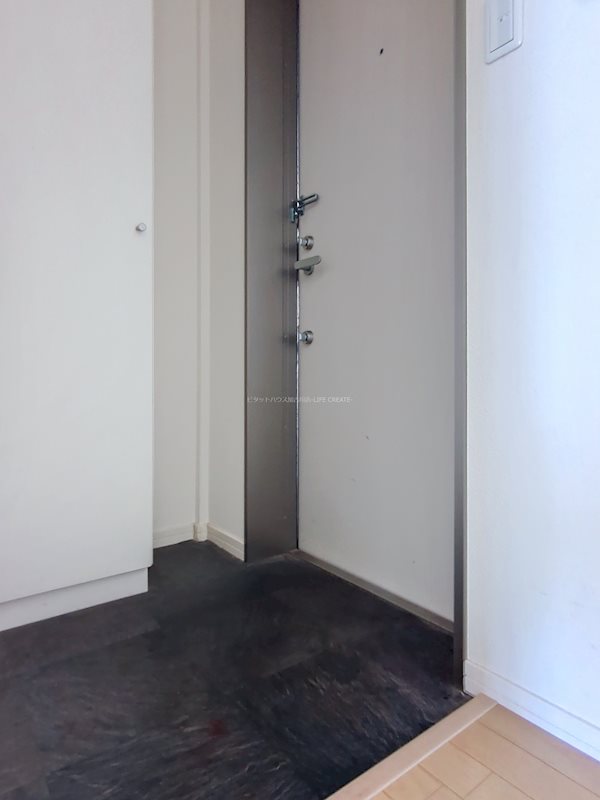 オーキッドフラッツ加古川 玄関