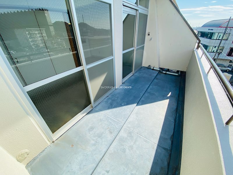 コーポいけの ベランダ
