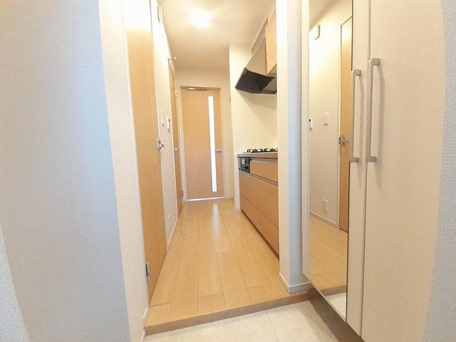 メゾン　エイスイ 玄関