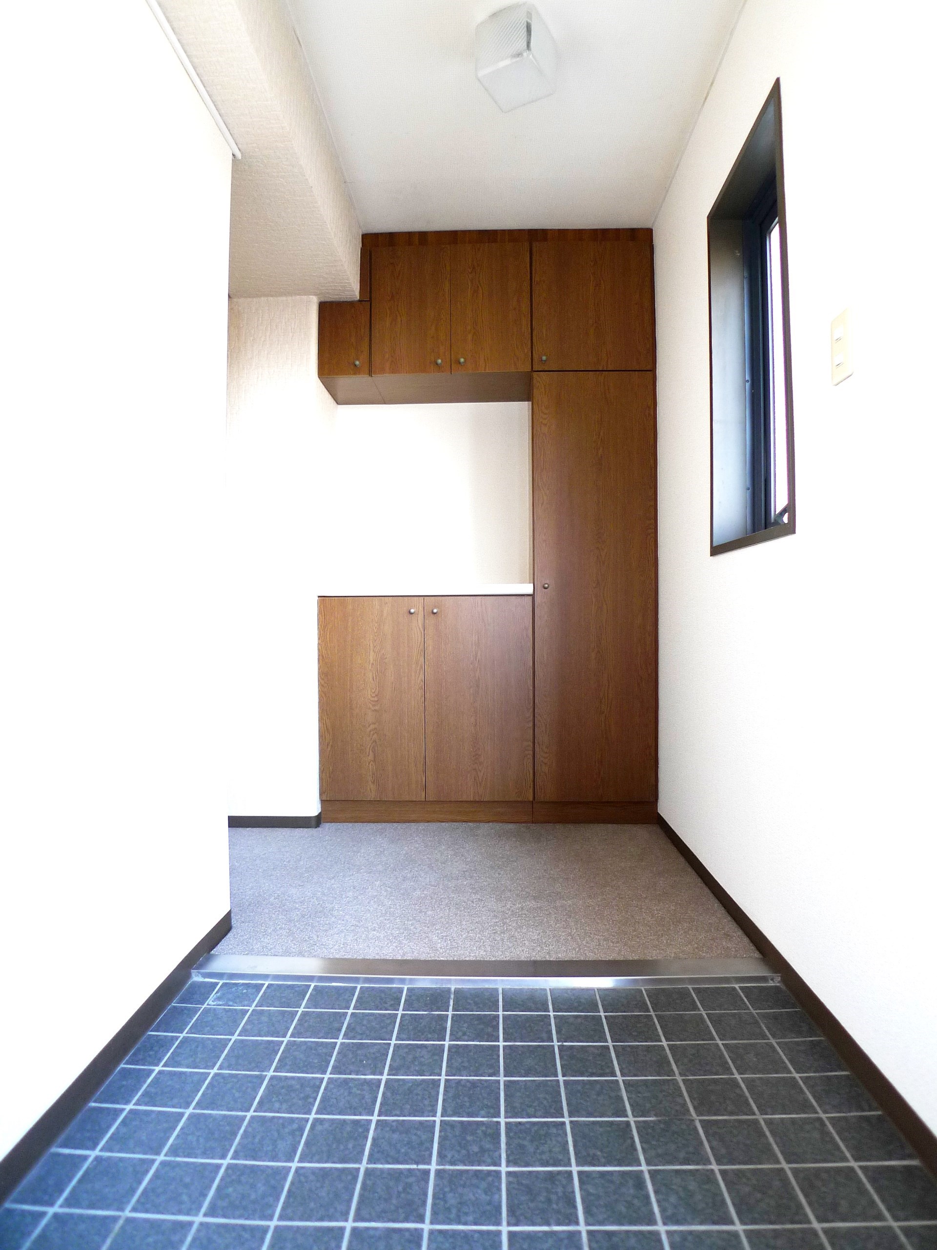 プランドール加古川 玄関