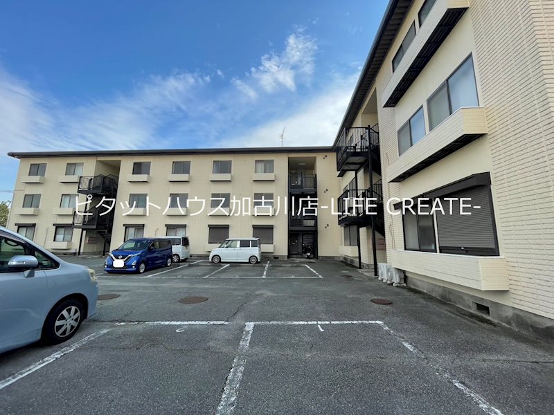 エステート若宮 外観写真